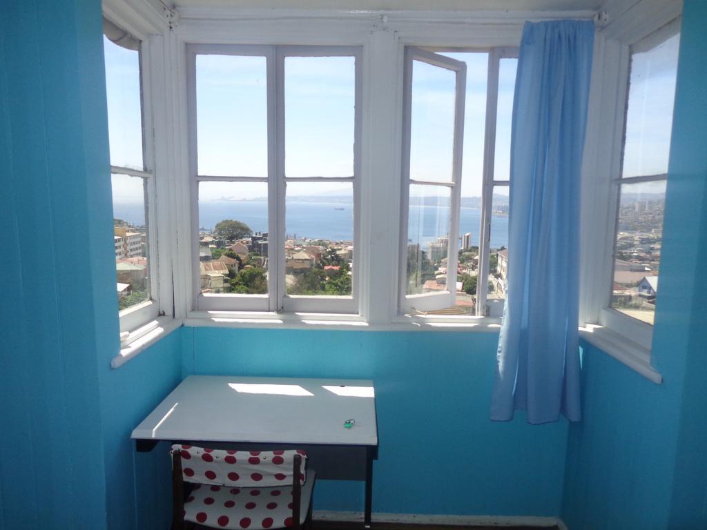 Hostal Faro Azul Valparaíso Δωμάτιο φωτογραφία